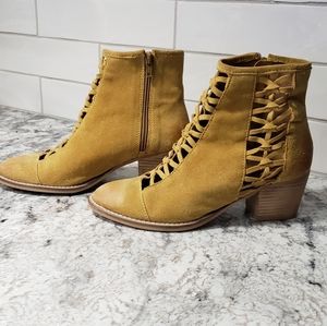 Yellow/gold suede booties